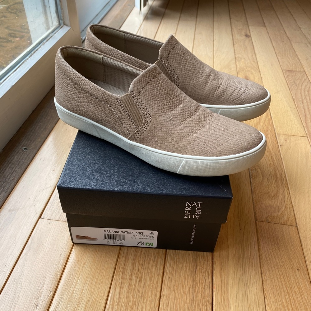 Naturalizer slip on sneaker